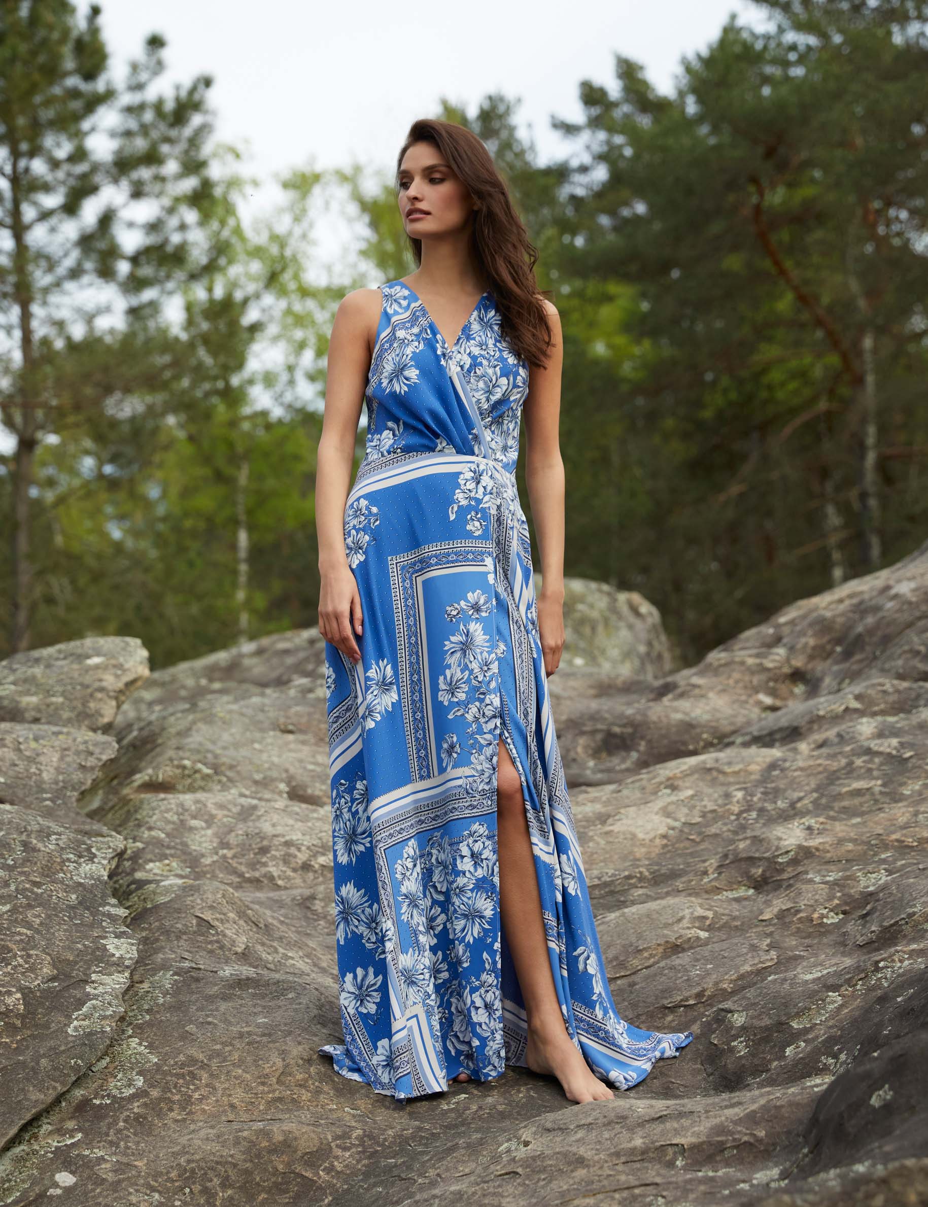 Vestido largo recto estampado floral azul 222-Romomy