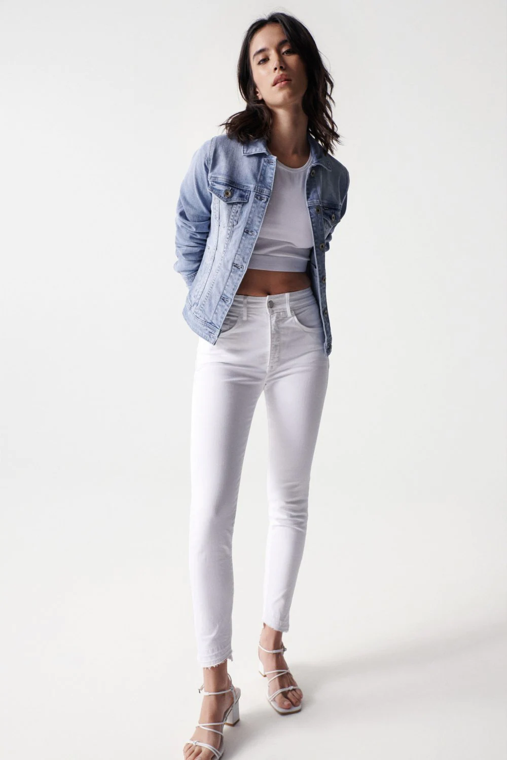 CAZADORA VAQUERA SLIM FIT 123134
