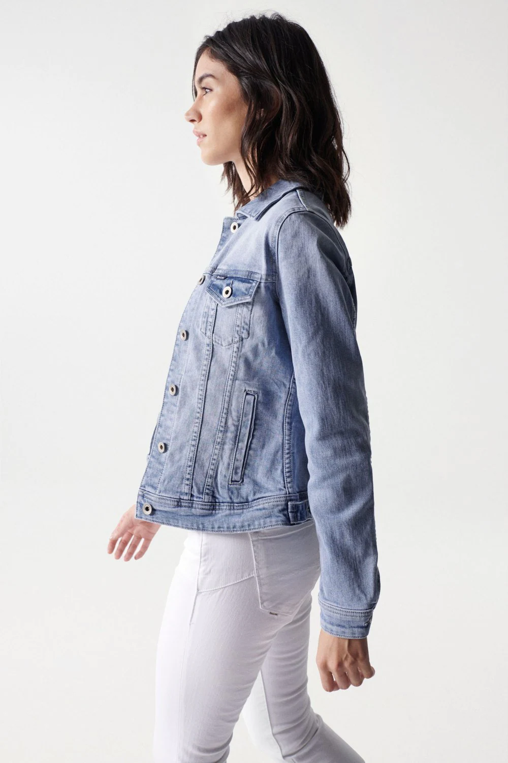 CAZADORA VAQUERA SLIM FIT 123134