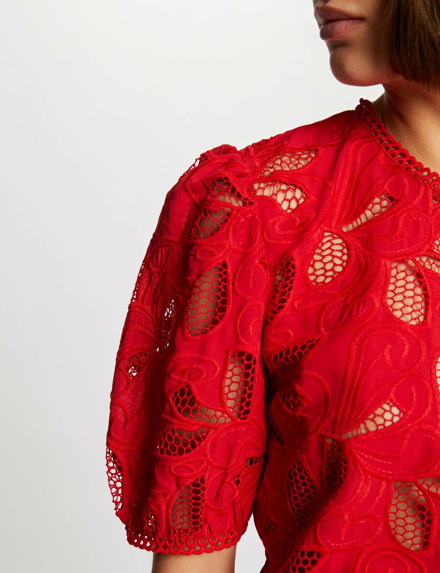 Camiseta manga corta detalles bordados rojo 232-droul