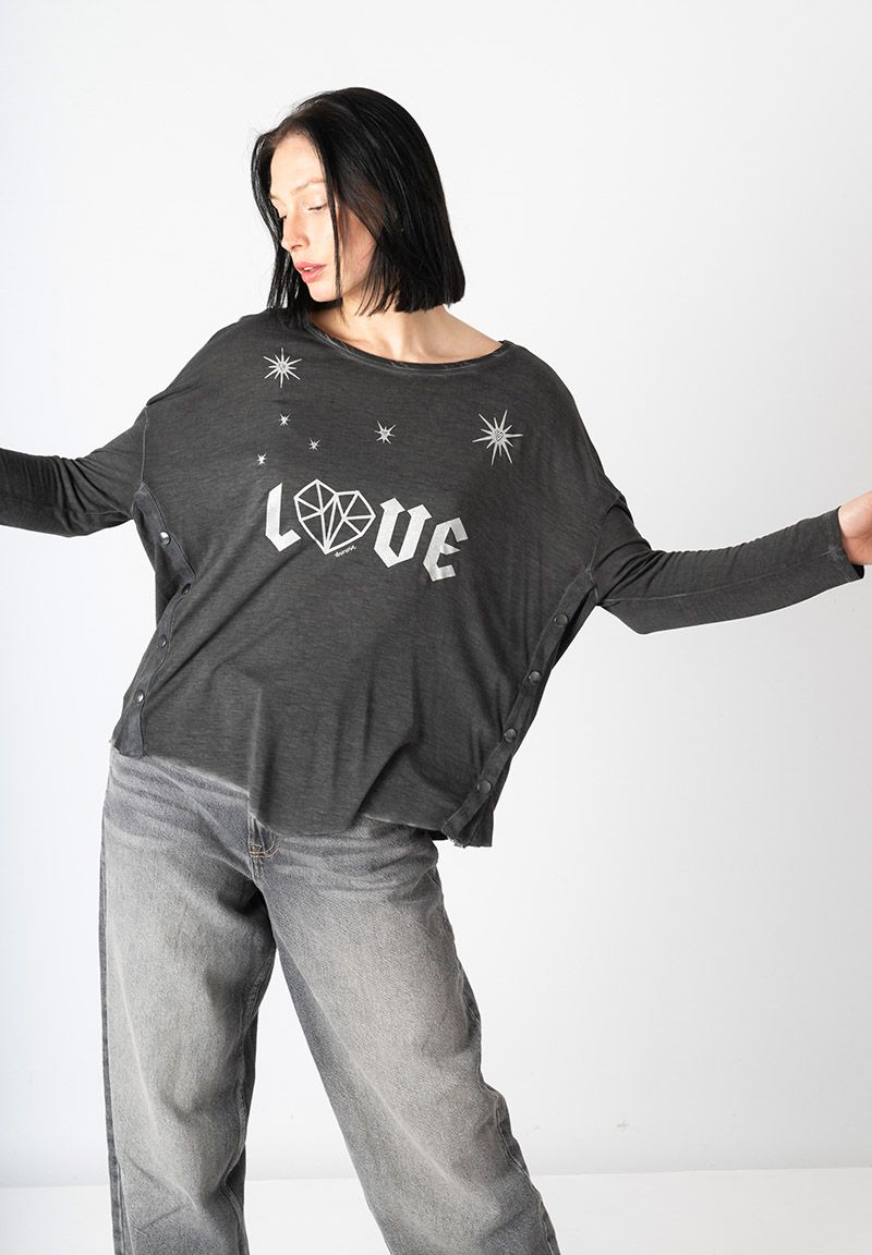 Camiseta Emili love C19-748