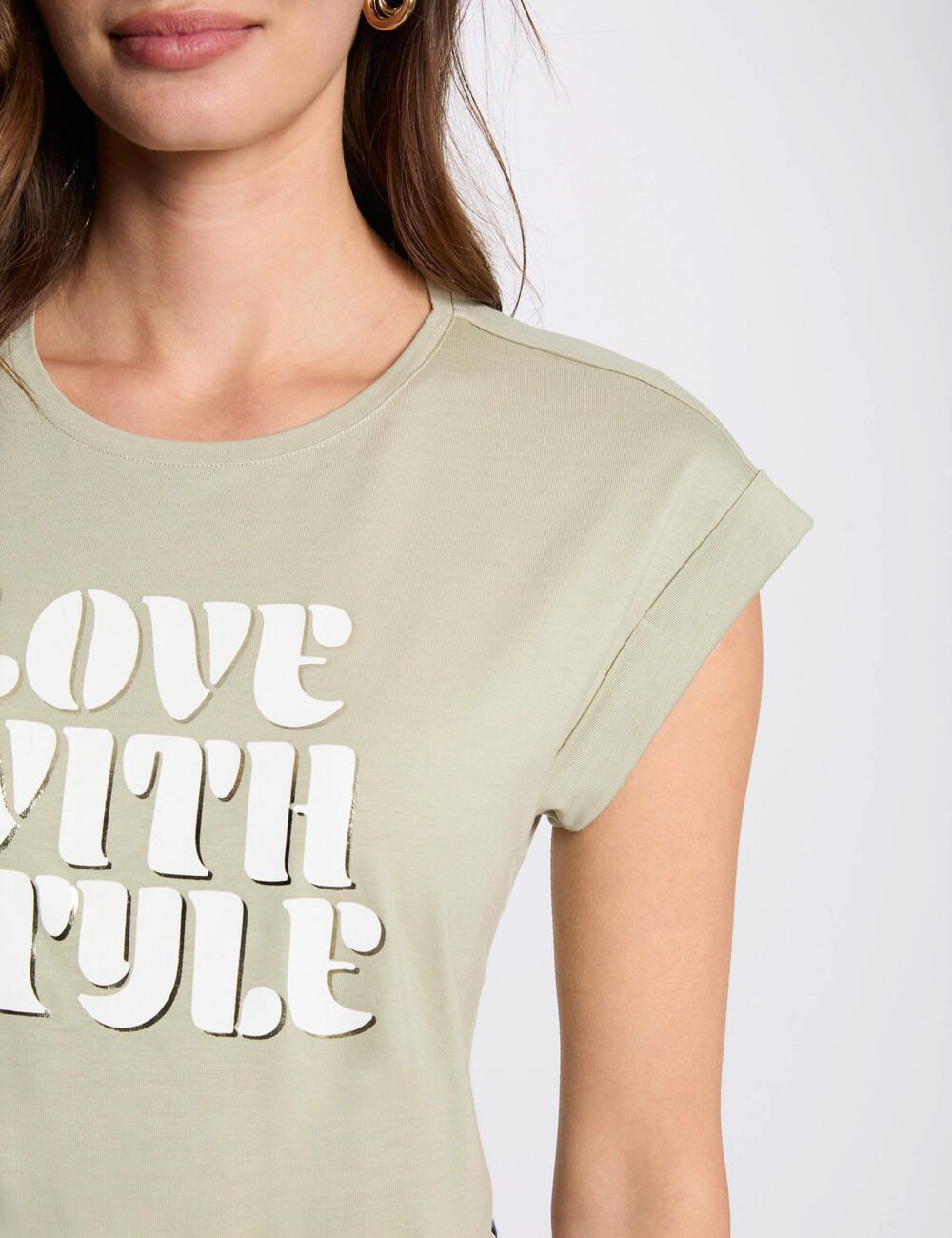Camiseta con mensaje verde claro 251-Dstyle