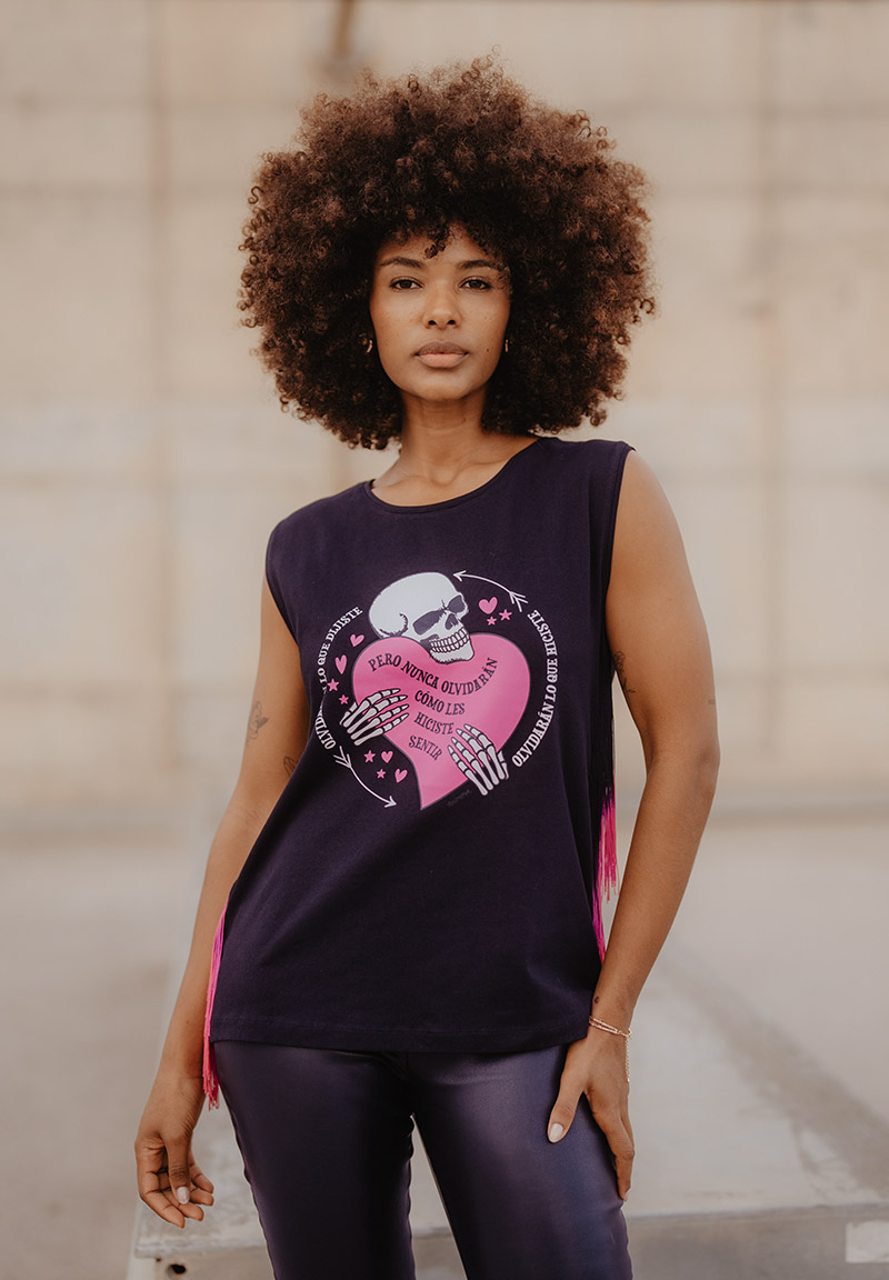 Camiseta Esqueleto Abrazo C19-761