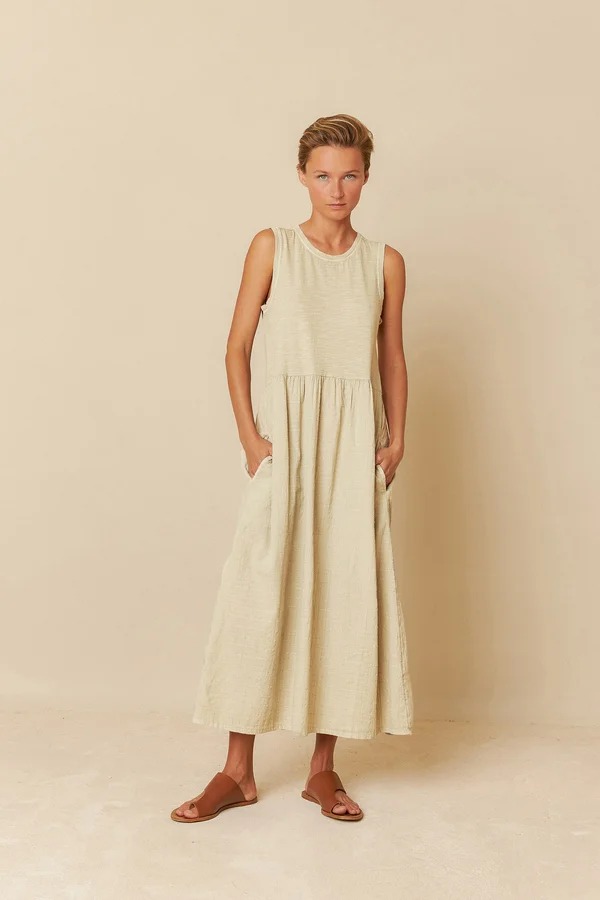 VESTIDO EFECTO LAVADO V.V25.AD370