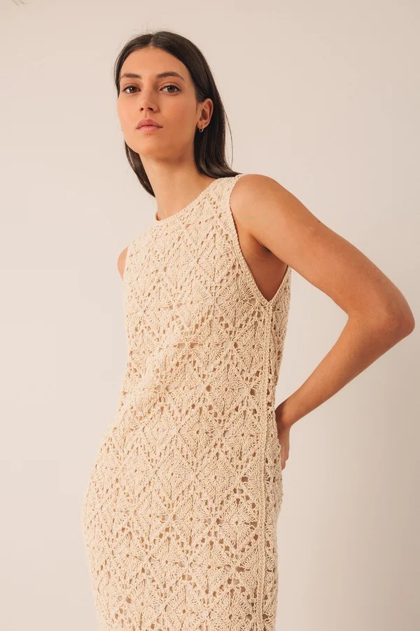 Vestido de punto natural V.V25.RD458