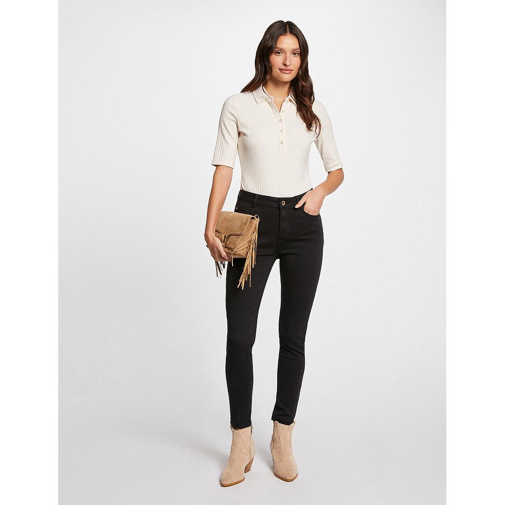 Pantalón skinny estilo corto 5 bolsillos negro 241-Polia