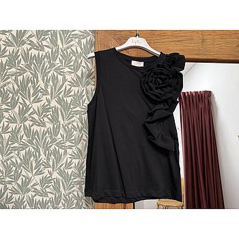 Top negro con flor tipo chanel LoK53692