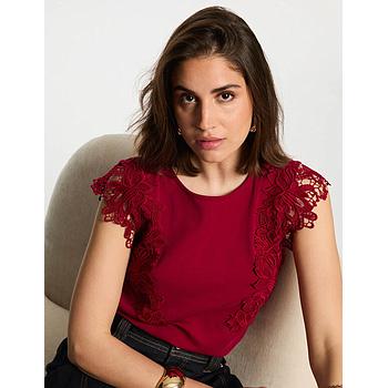 Camiseta negra con encaje desmangada 252-Dflower